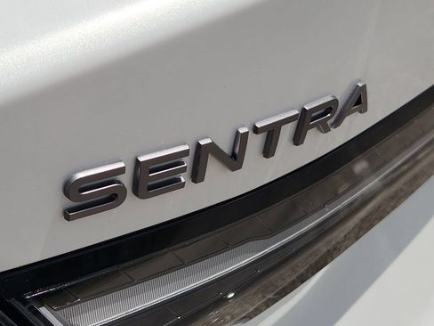 New 2026 Nissan Sentra SL FWD image 7