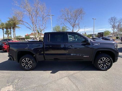 Used 2026 GMC Sierra 1500 AT4 w/ Technology Package image 2