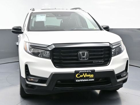 Used 2024 Honda Passport Black Edition image 4