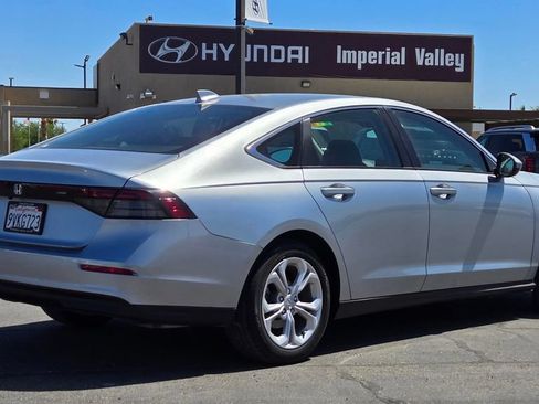 Used 2025 Honda Accord LX image 4