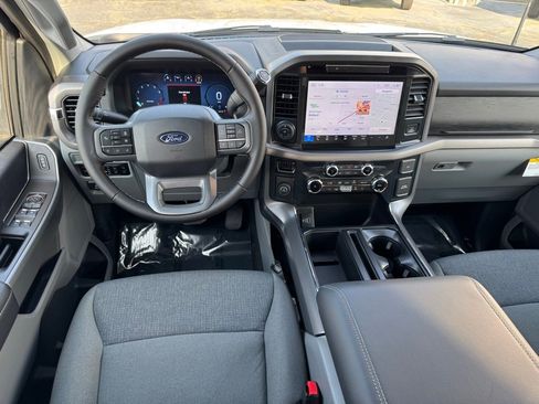 New 2025 Ford F150 XLT w/ Equipment Group 302A MID image 5