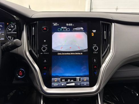 Used 2021 Subaru Outback Premium image 18