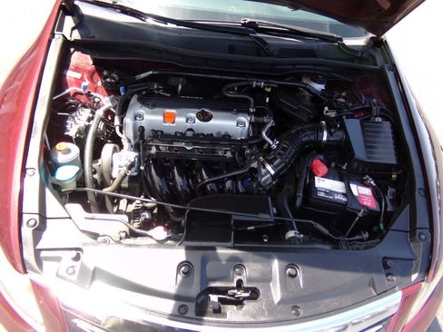 Used 2012 Honda Accord EX image 32