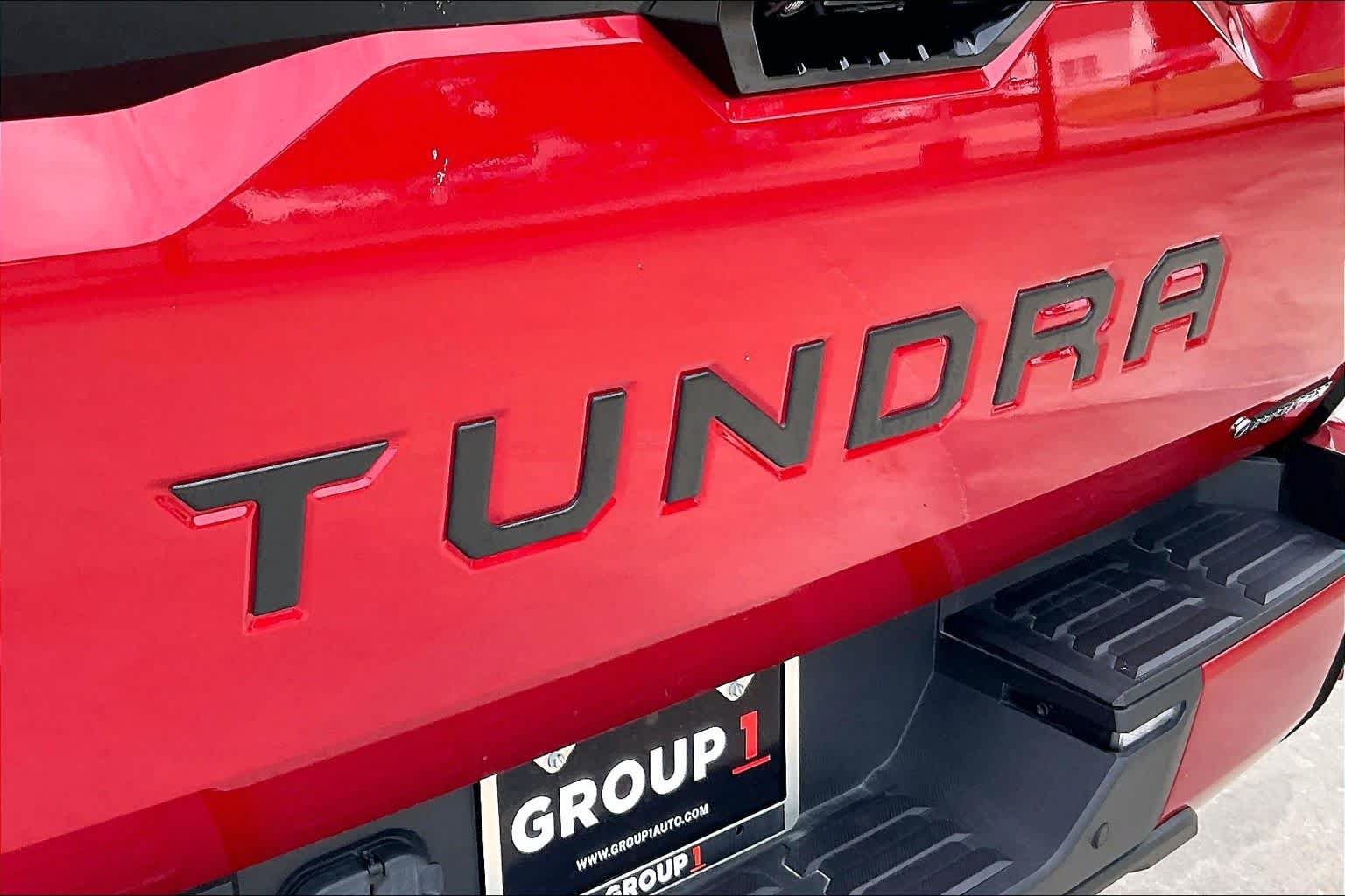 Used 2025 Toyota Tundra Platinum AWD/4WD image 30