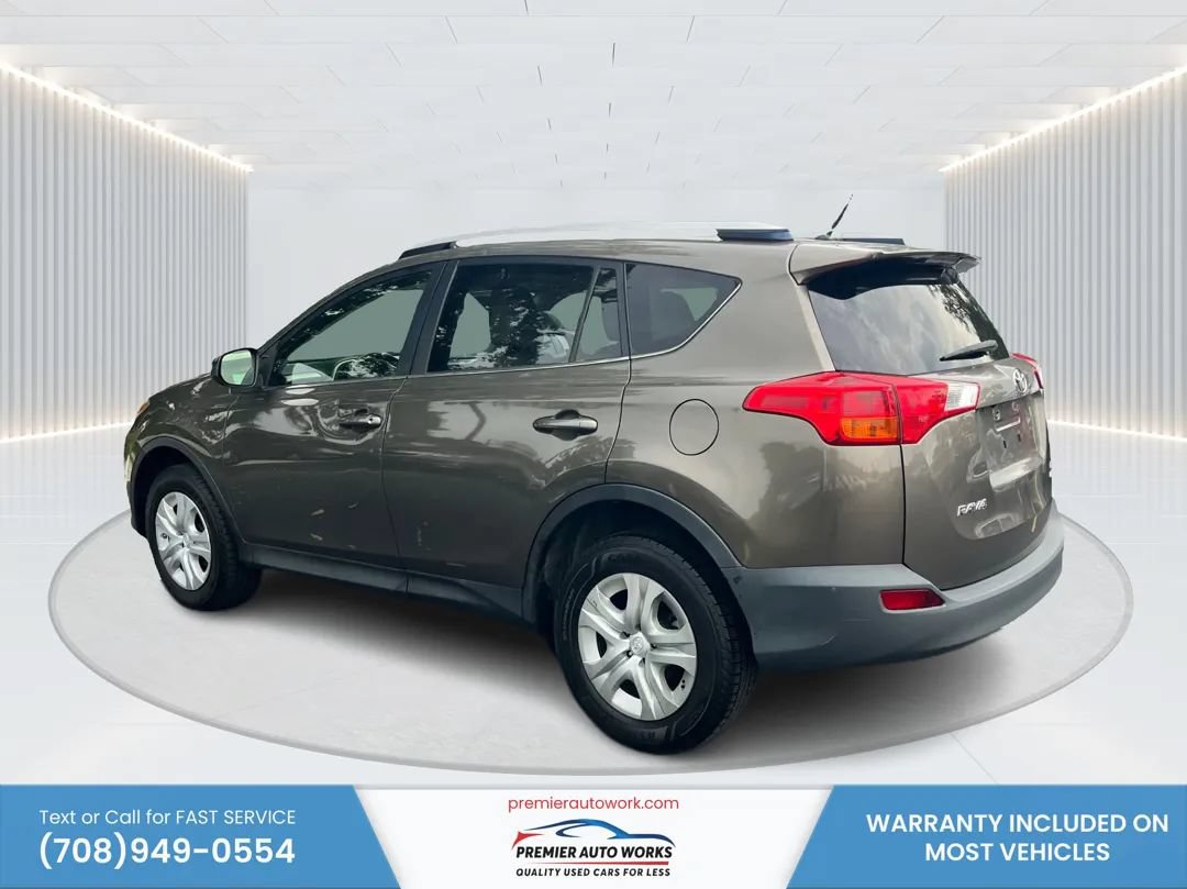 Used 2013 Toyota RAV4 LE AWD/4WD image 7