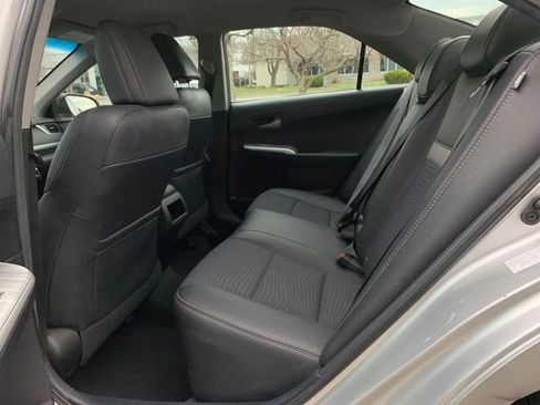 Used 2014 Toyota Camry SE FWD image 25
