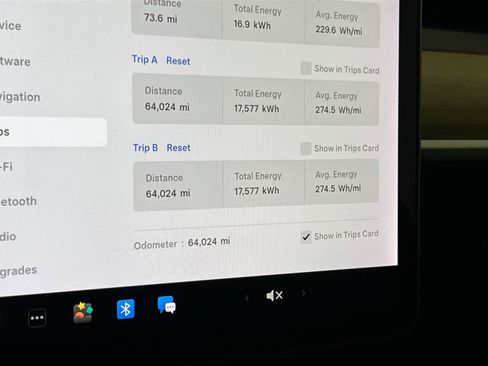 Used 2022 Tesla Model Y Long Range image 23