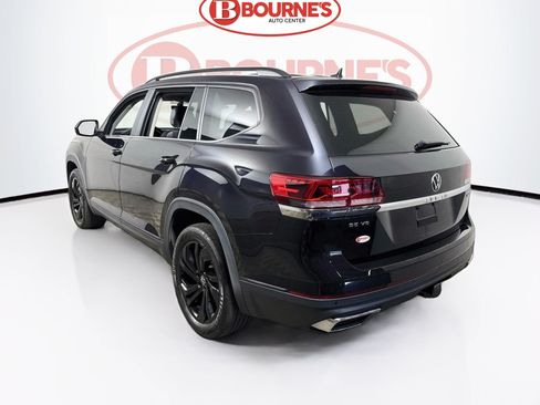 Used 2023 Volkswagen Atlas SE w/ Panoramic Sunroof Package AWD/4WD image 9