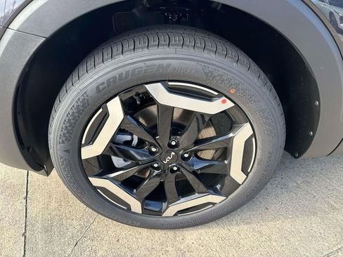 New 2025 Kia Telluride S FWD image 5