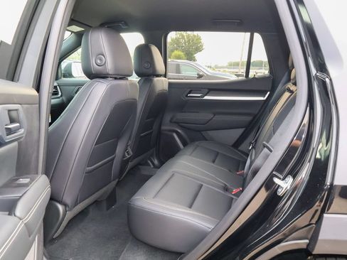 New 2027 GMC Terrain Elevation w/ Elevation Premium Package AWD/4WD image 10