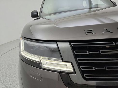 Used 2024 Land Rover Range Rover SE AWD/4WD image 23