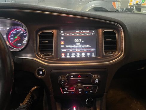 Used 2015 Dodge Charger R/T image 8