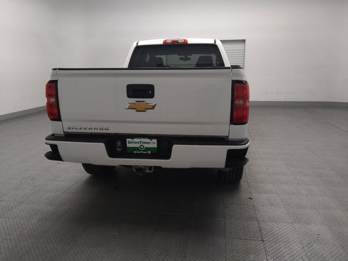 Used 2018 Chevrolet Silverado 1500 Custom w/ Texas Edition RWD image 7