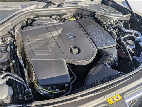 New 2026 Mercedes-Benz GLC 300 image 17