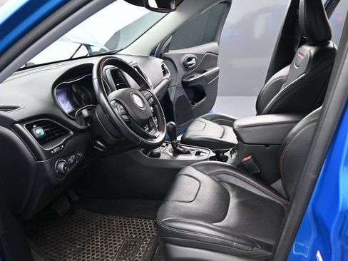 Used 2022 Jeep Cherokee Trailhawk w/ Sound & Nav Group AWD/4WD image 21