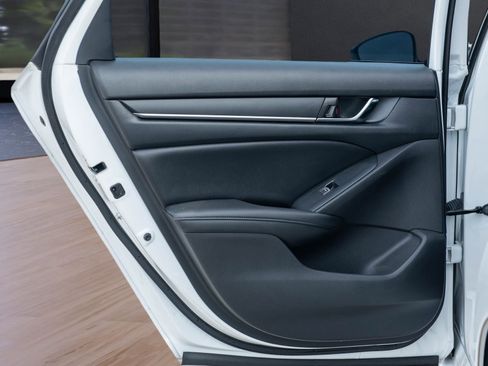 Used 2022 Honda Accord Sport Special Edition image 28