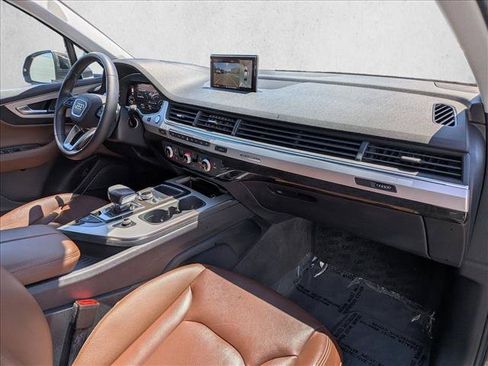 Used 2019 Audi Q7 2.0T Premium Plus w/ Premium Plus Package AWD/4WD image 24