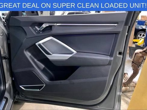 Used 2021 Audi Q3 2.0T Premium Plus w/ Premium Plus Package AWD/4WD image 24