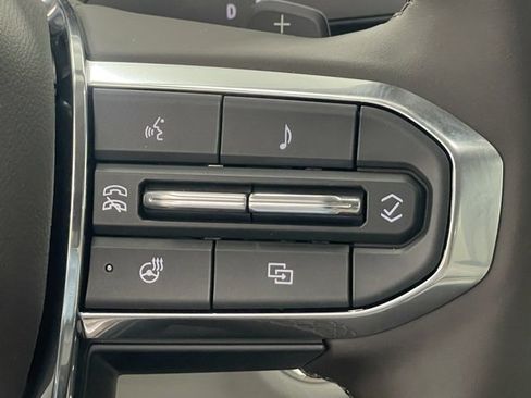 New 2026 GMC Terrain Denali w/ LPO, Floor Liner Package image 18