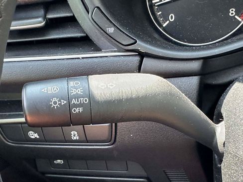 Used 2024 MAZDA MAZDA3 s FWD image 29