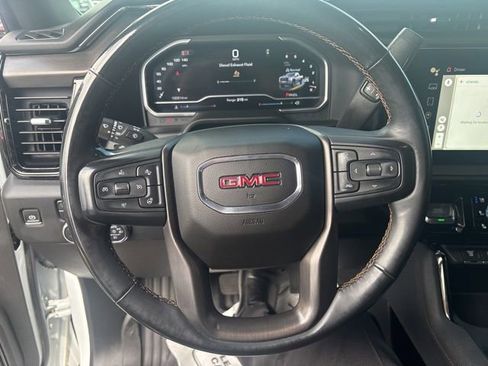 Used 2024 GMC Sierra 3500 AT4 w/ AT4 Premium Plus Package AWD/4WD image 7