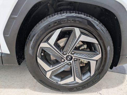 Used 2022 Hyundai Tucson Limited w/ Cargo Package FWD image 9