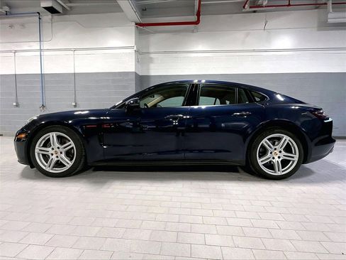 Certified 2019 Porsche Panamera 4 image 2