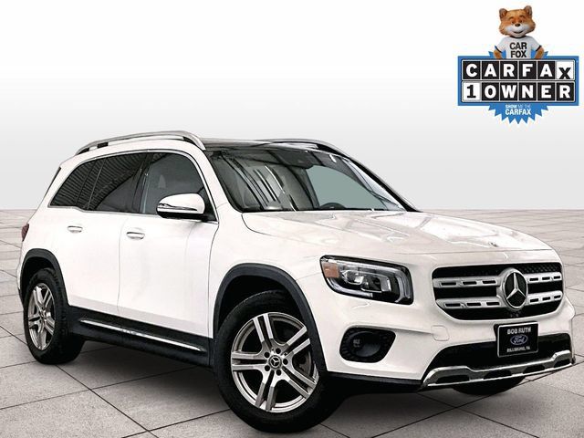 Used 2022 Mercedes-Benz GLB 250 4MATIC image 2