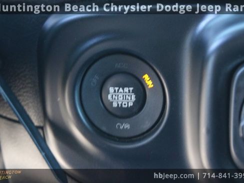 Used 2021 Jeep Wrangler Unlimited Sport image 23