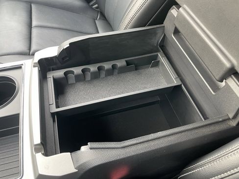 Used 2021 Ford F250 Lariat w/ Lariat Value Package image 50