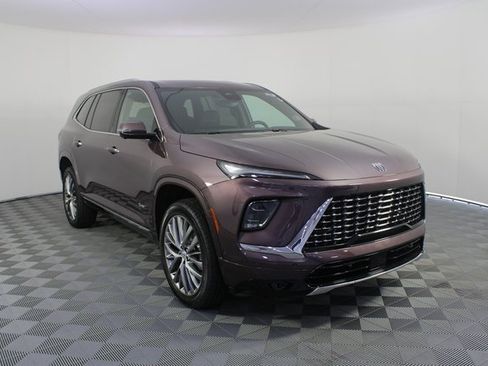 New 2026 Buick Enclave Avenir image 32