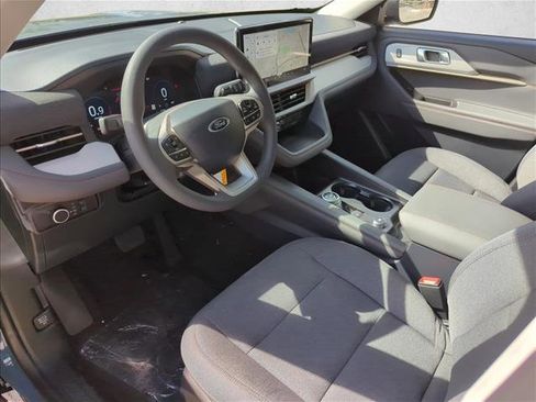 New 2026 Ford Explorer Active image 3