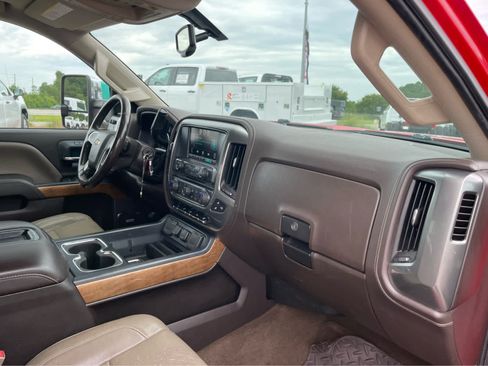 Used 2015 Chevrolet Silverado 2500 LTZ w/ Duramax Plus Package AWD/4WD image 27