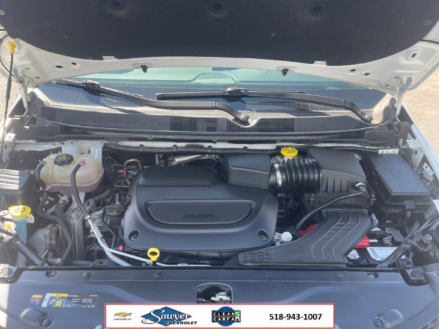 Used 2023 Chrysler Voyager LX FWD image 19