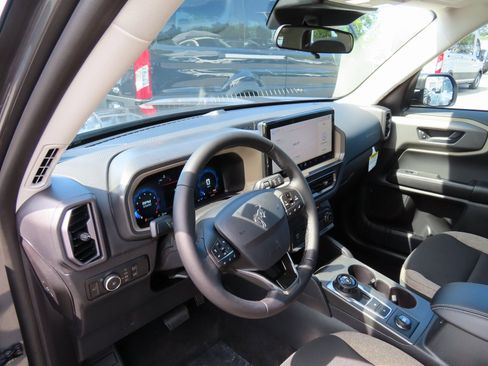 New 2025 Ford Bronco Sport Big Bend w/ Convenience Package image 8