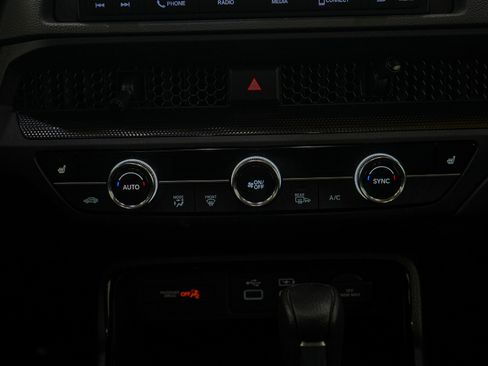 Used 2025 Honda CR-V EX image 18