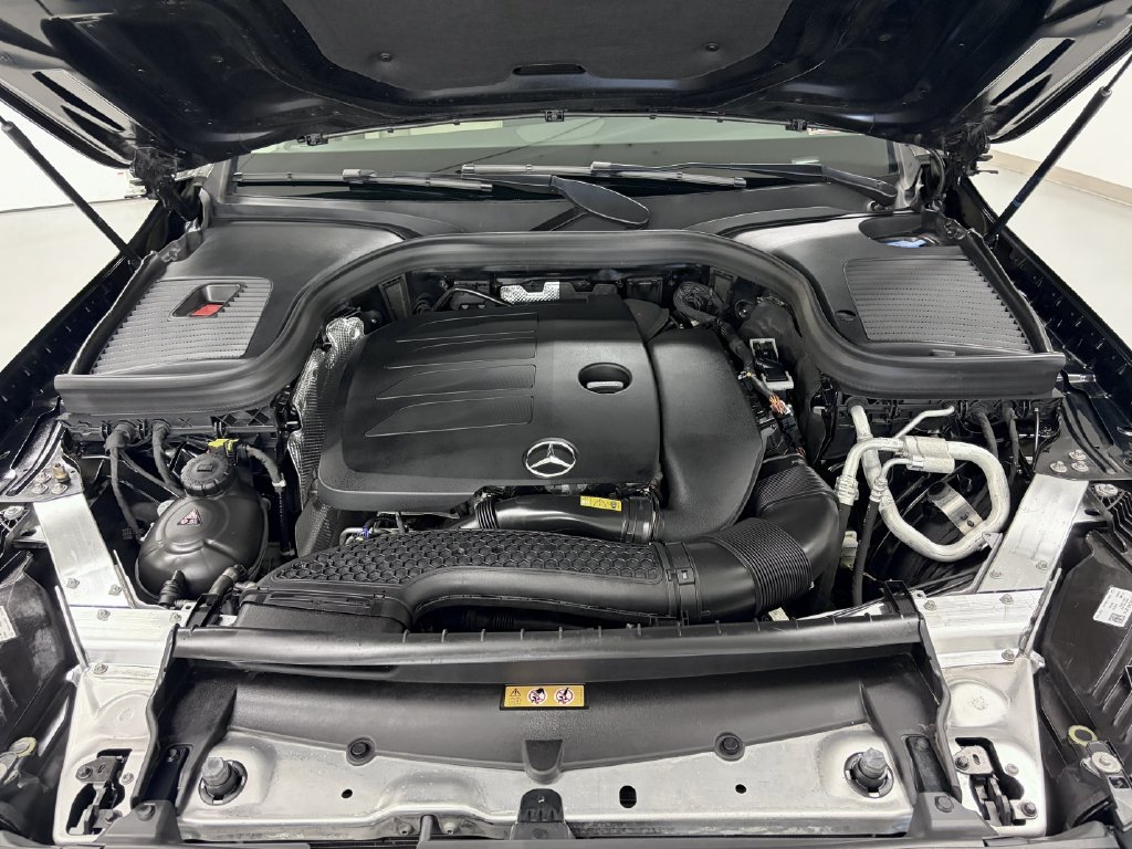 Certified 2022 Mercedes-Benz GLC 300 4MATIC image 13
