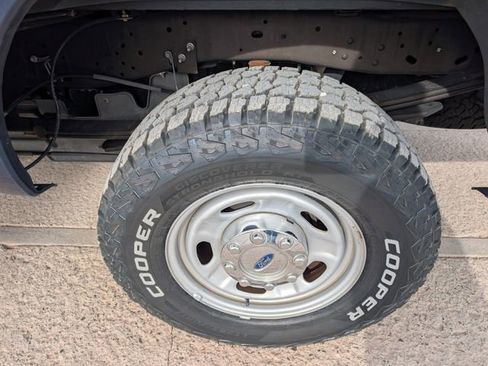 Used 2016 Ford F250 XL w/ Power Equipment Group AWD/4WD image 14
