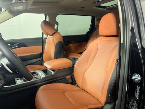 New 2026 Kia Carnival SX Prestige FWD image 13