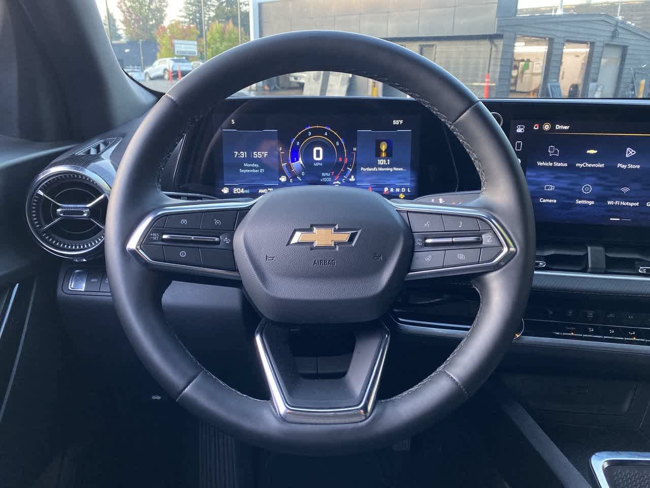 Used 2026 Chevrolet Equinox LT AWD/4WD image 19