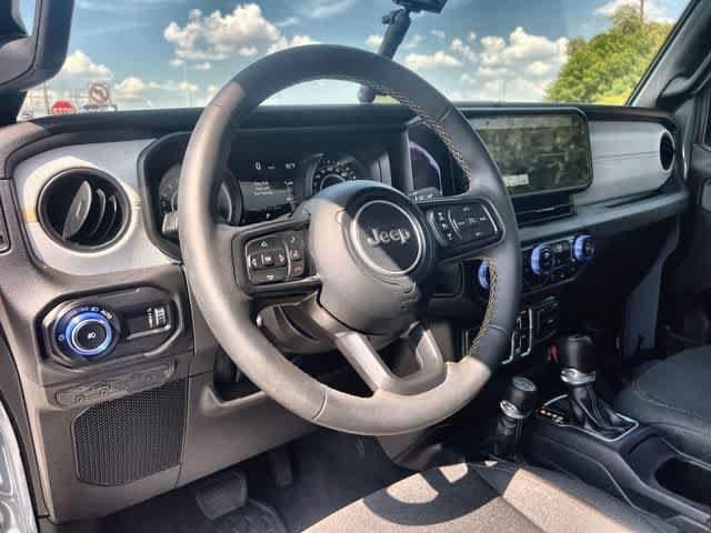 Used 2024 Jeep Wrangler Unlimited Sport AWD/4WD image 15
