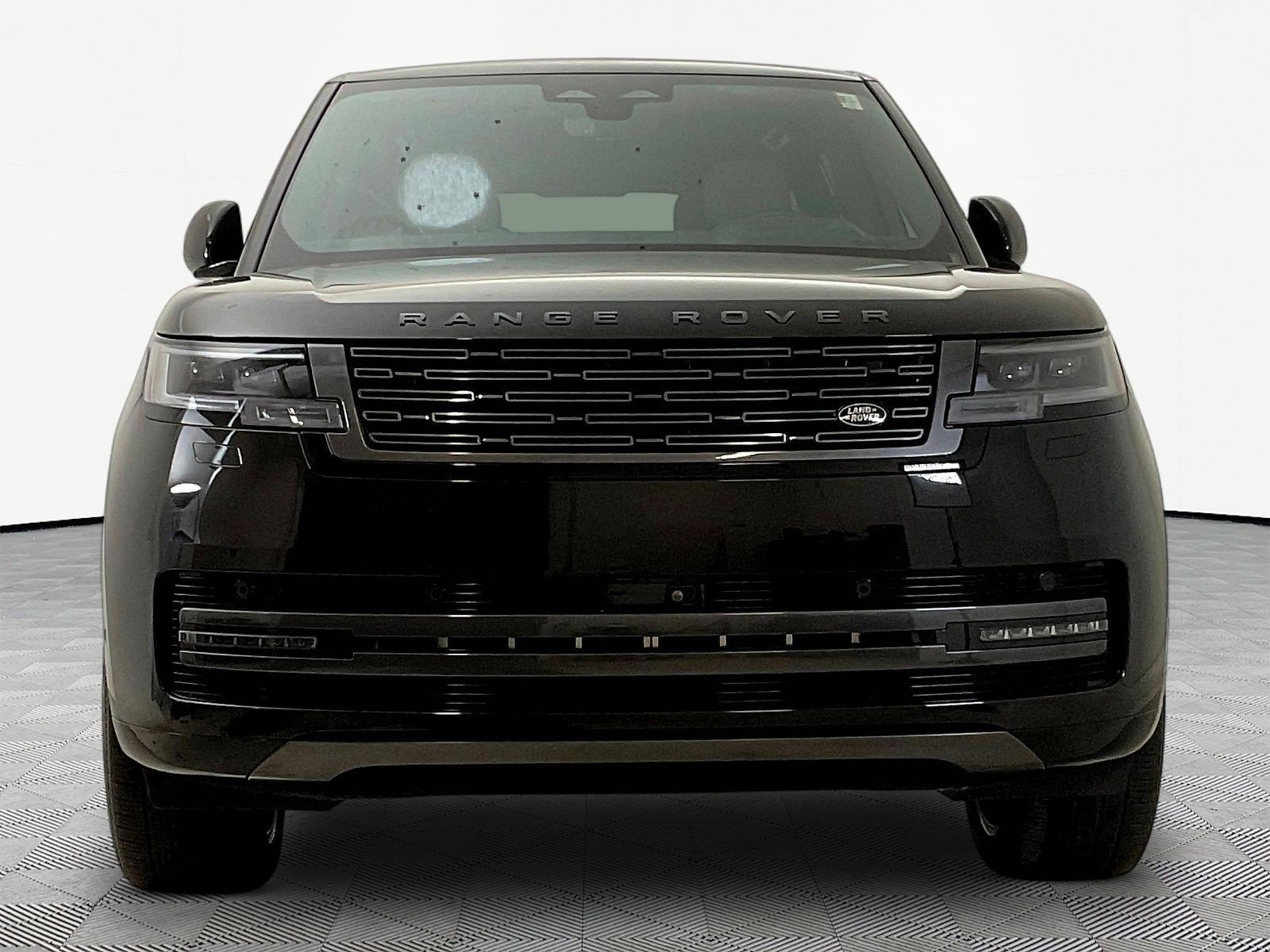 Used 2025 Land Rover Range Rover Long Wheelbase SE AWD/4WD image 2