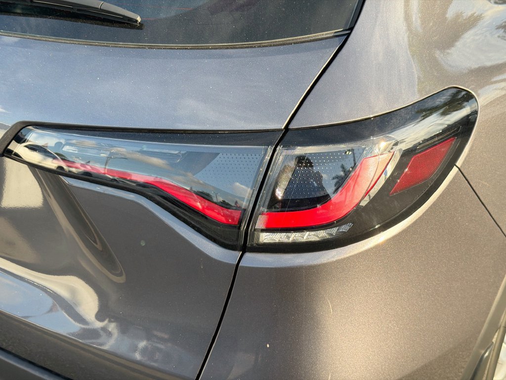 Certified 2025 Honda HR-V LX image 26