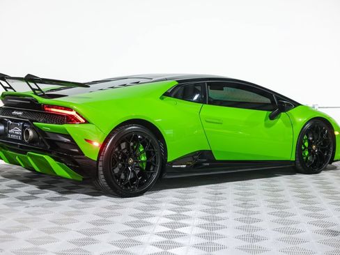 Used 2021 Lamborghini Huracan EVO RWD image 7