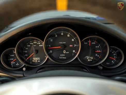Used 2010 Porsche 911 Carrera 4 image 35