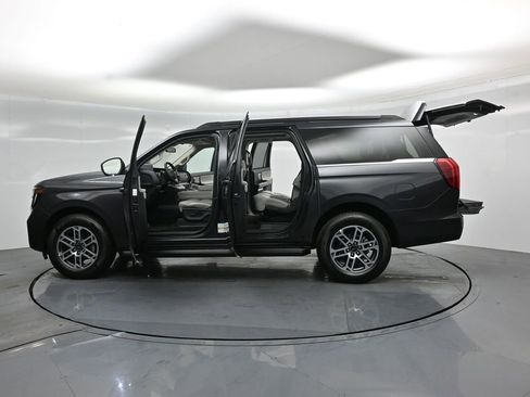 Certified 2025 Ford Expedition Max Active image 39