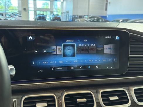 Used 2021 Mercedes-Benz GLE 350 4MATIC image 38