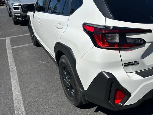 Used 2024 Subaru Crosstrek 2.0i Premium AWD/4WD image 5