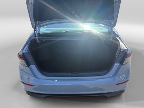 New 2025 Honda Accord SE image 17