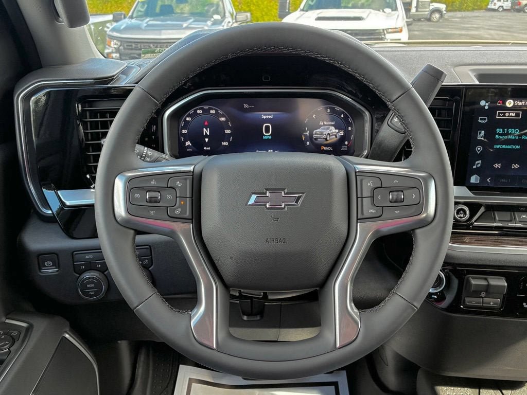 New 2026 Chevrolet Silverado 1500 RST w/ RST Select Package AWD/4WD image 9